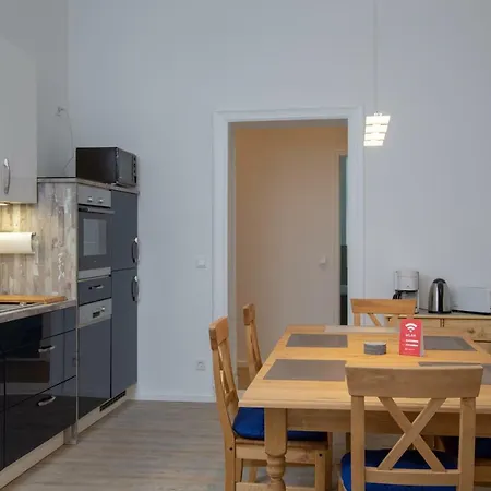 Apartment Pandoras Berlin
